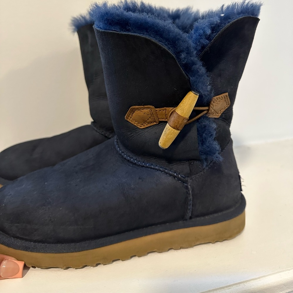Navy blue Uggs